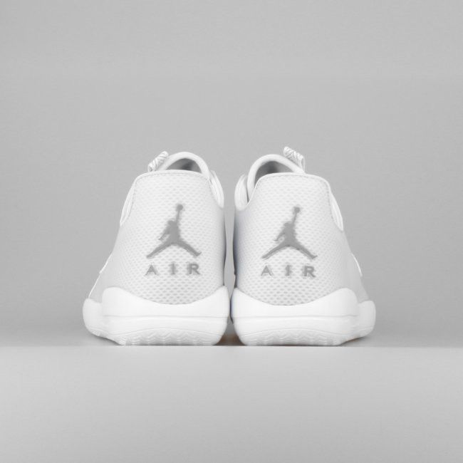 Size 10.5 Jordan Eclipse White