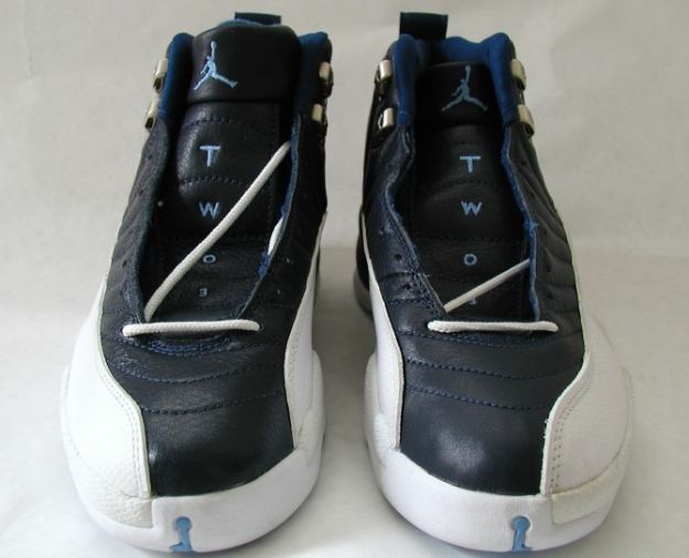 Air Jordan 12 OG Obsidian