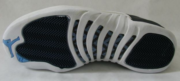 Air Jordan 12 OG Obsidian