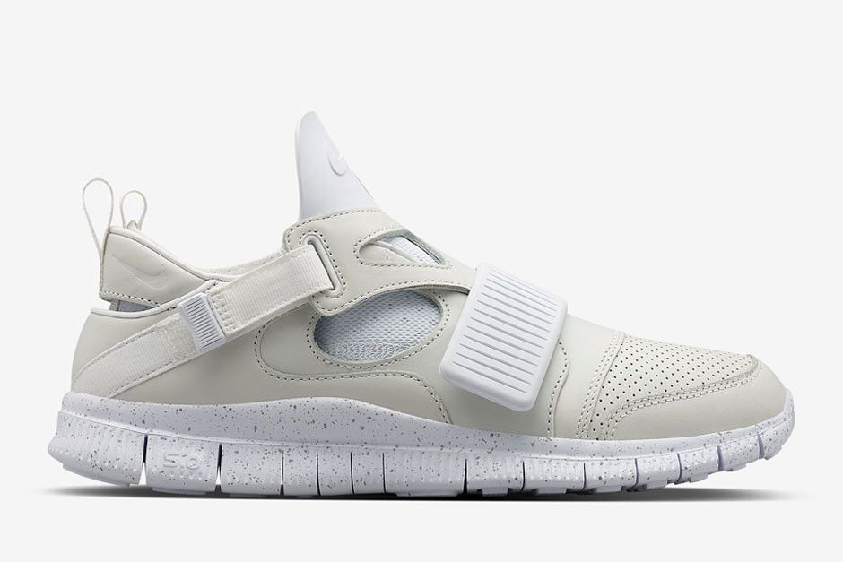 Size 7.5 Free Huarache Carnivore SP 'White'