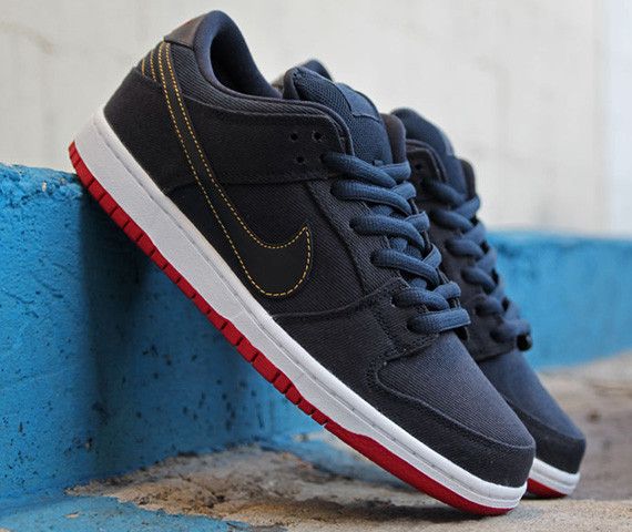 Buy Dunk Low Pro SB QS 