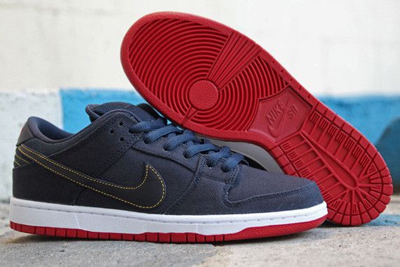 Nike Dunk Low Pro SB QS Levis