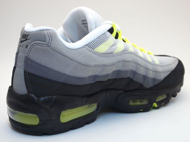 Buy Air Max 95 'Neon' 2010 - 609048 072 | GOAT