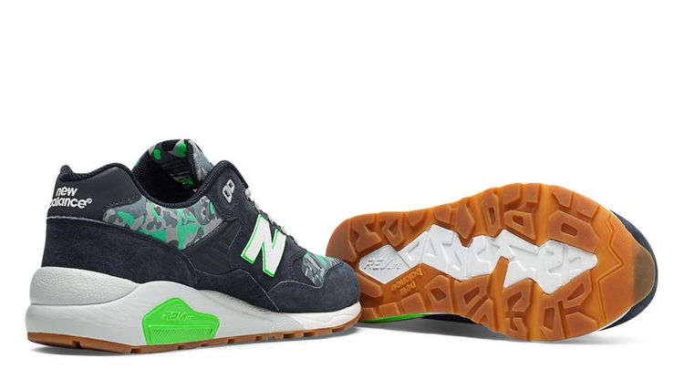 Size 9.0 580 Urban Noise