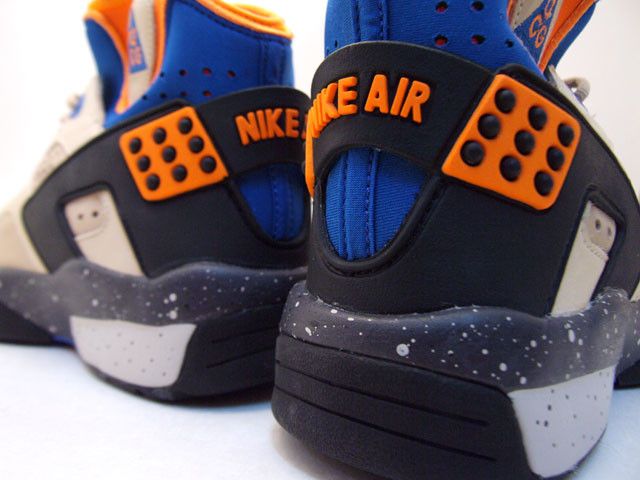 Nike Air Mowabb Qs