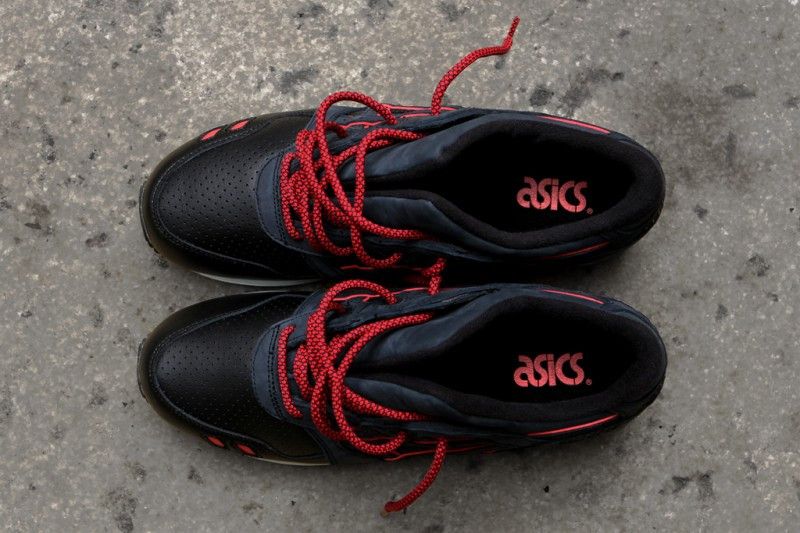 Asics eclipse top