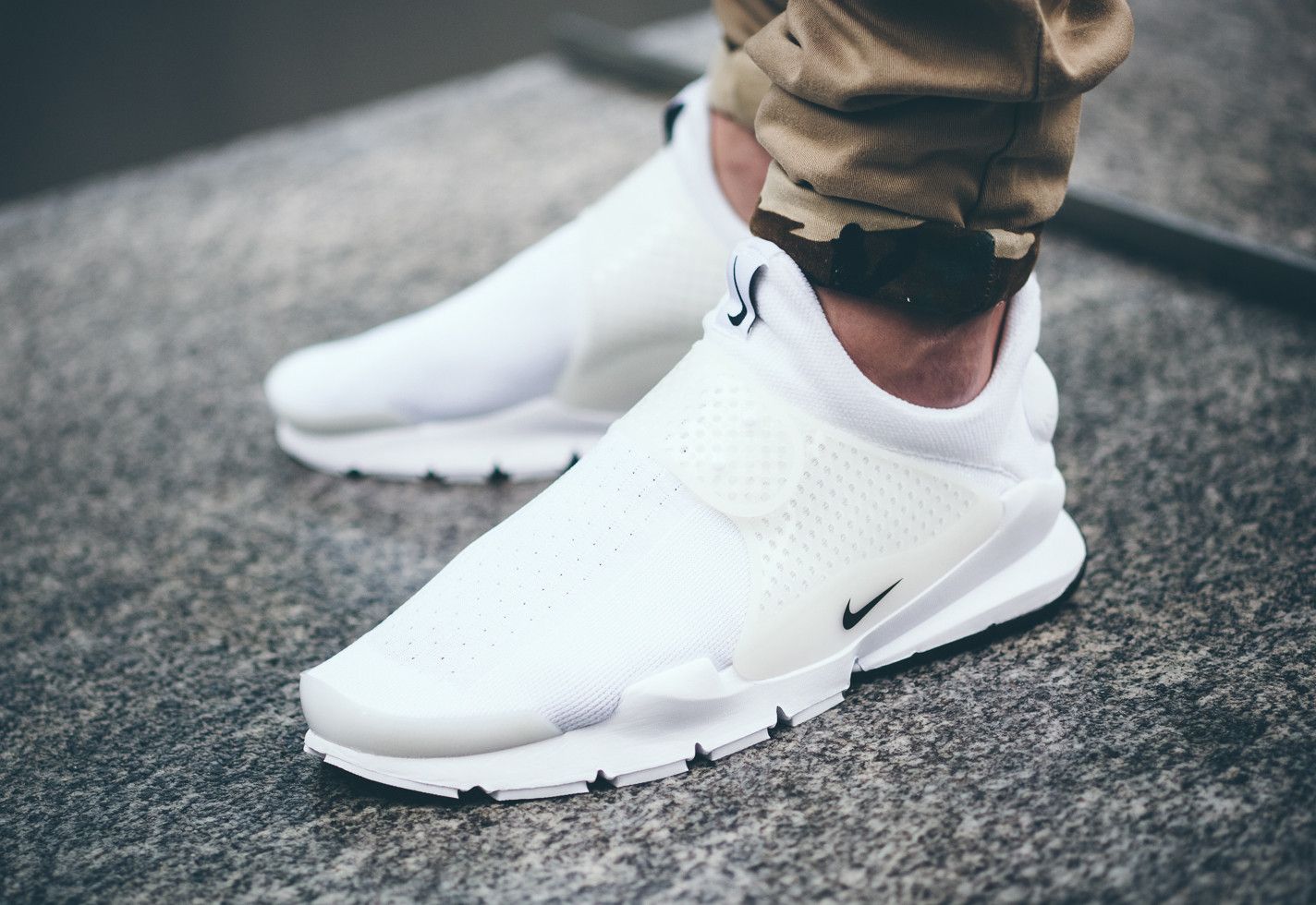 Nike sock dart fit online