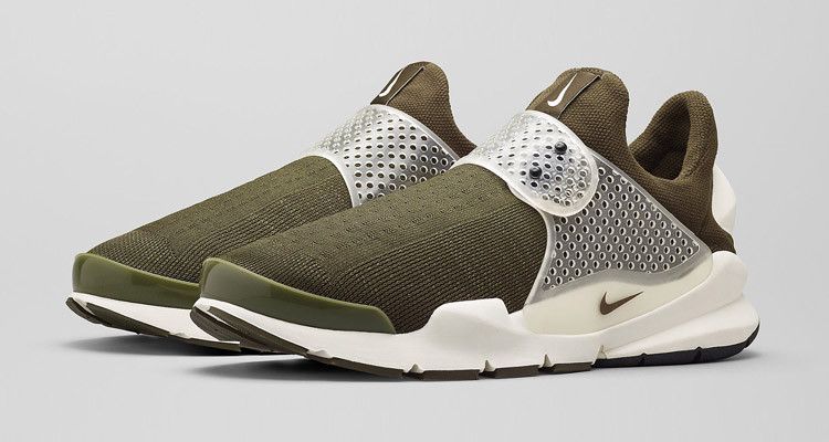 Buy Fragment Design x Nike Sock Dart  display picture 1