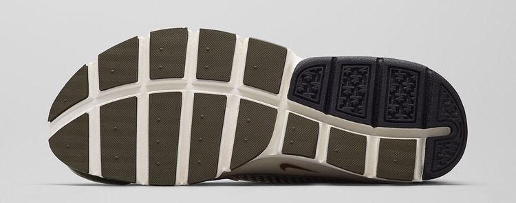 Fragment Design x Nike Sock Dart Dark Loden