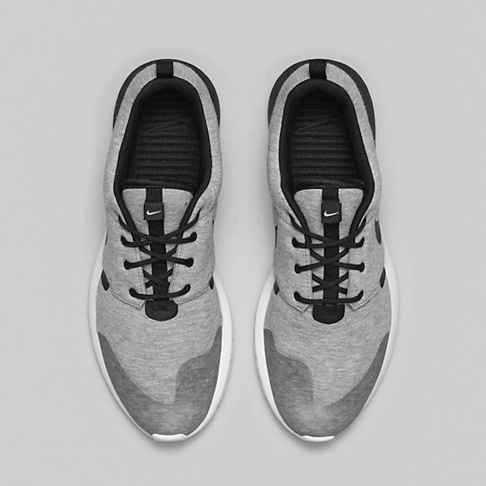 Nike Roshe One Fleece
