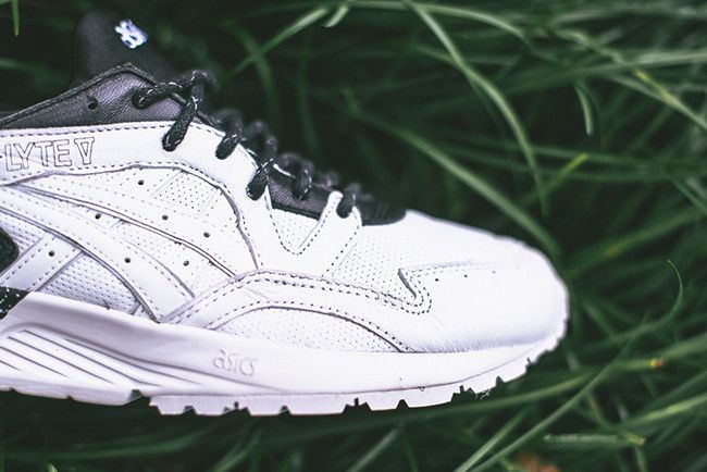 Buy Monkey Time x Gel Lyte 5 Lights Shadows HK542 0190 GOAT MX