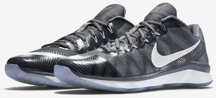 Nike CJ3 Flyweave Trainer