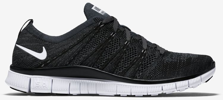 Free Flyknit NSW