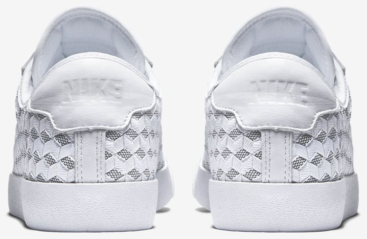 Nike Tennis Classic AC Woven