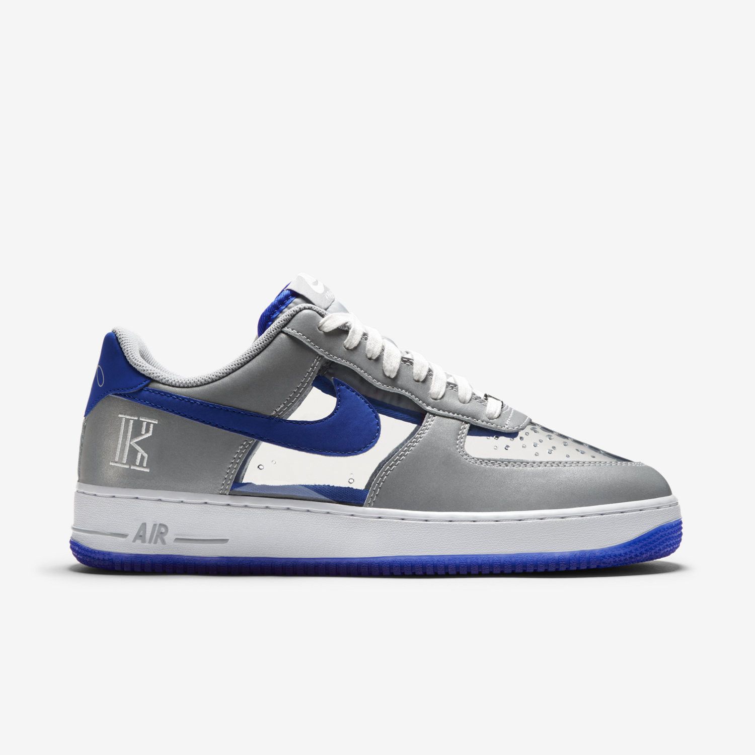 Size 13.0 Air Force 1 CMFT Kyrie Irving