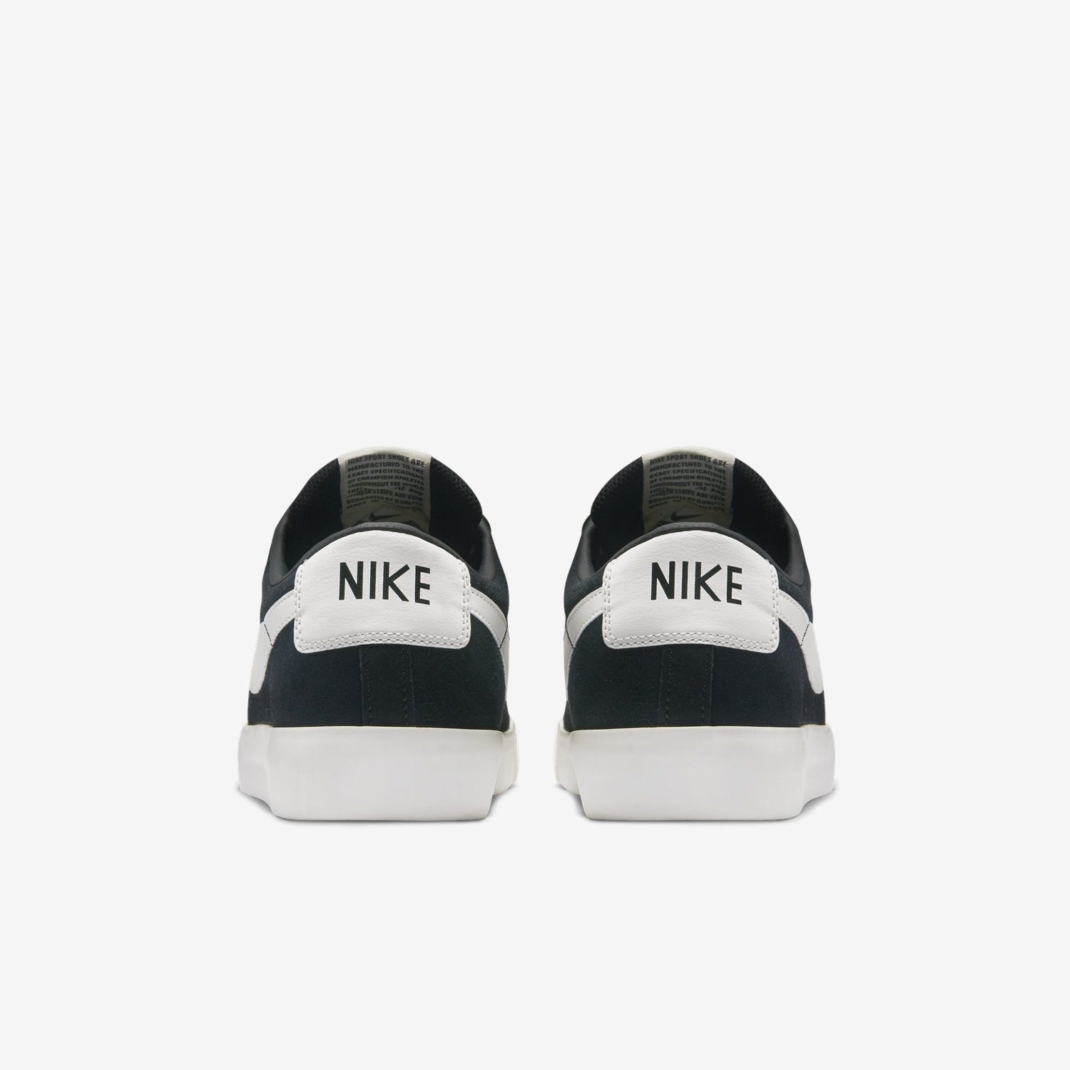 Nike sb zoom blazer low gt black sail hotsell