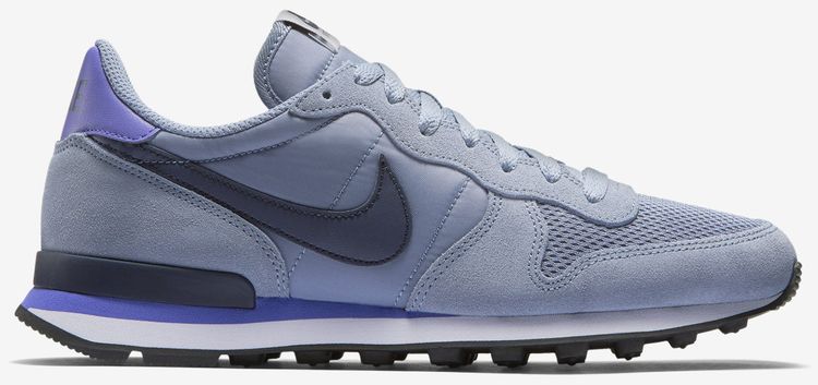 Nike Internationalist