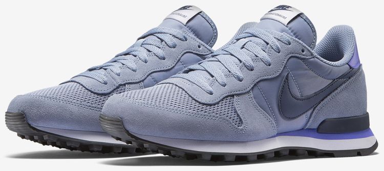 Nike Internationalist