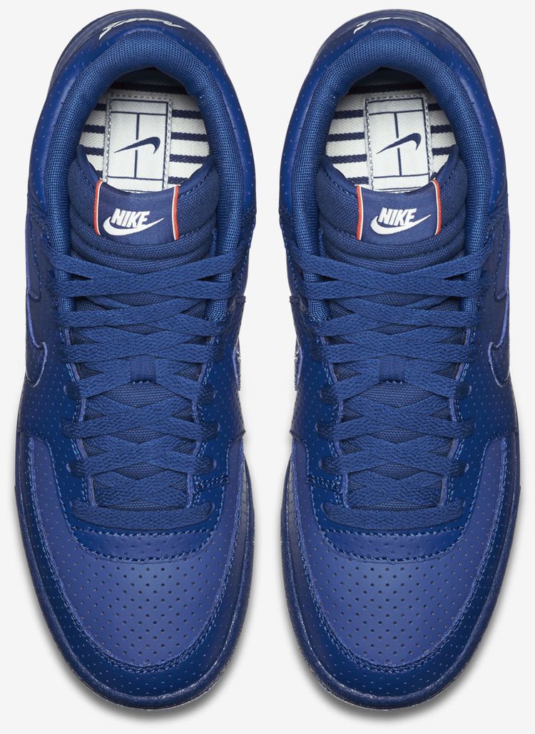 Nike Challenge Court Mid