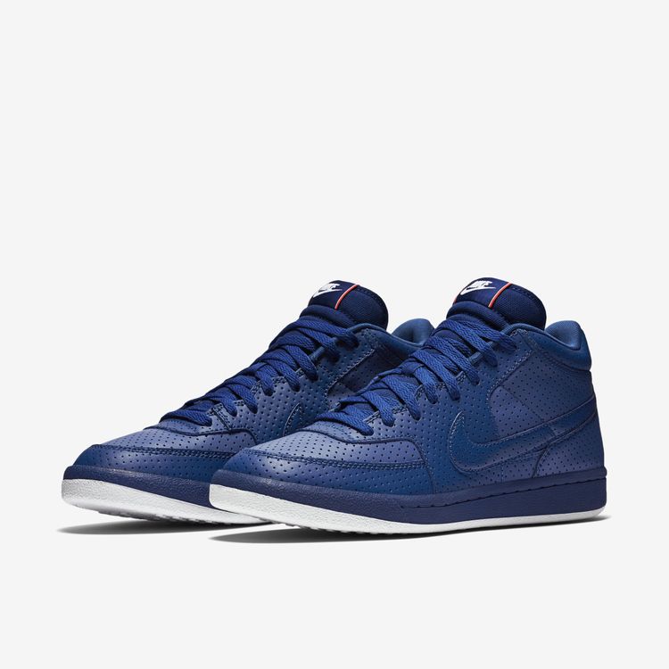 Nike Challenge Court Mid