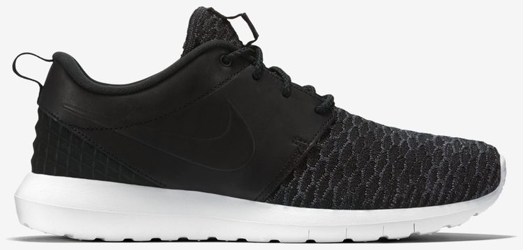 Nike Roshe One Flyknit Premium Black