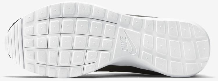 Nike Roshe One Flyknit Premium Black