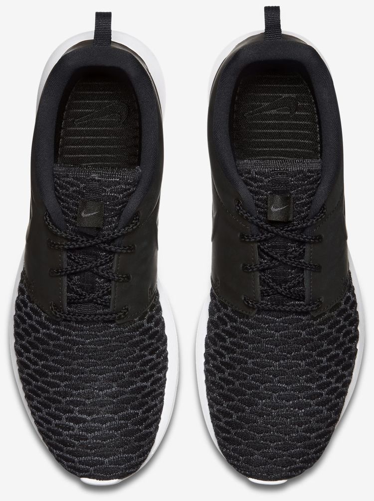 Nike Roshe One Flyknit Premium Black