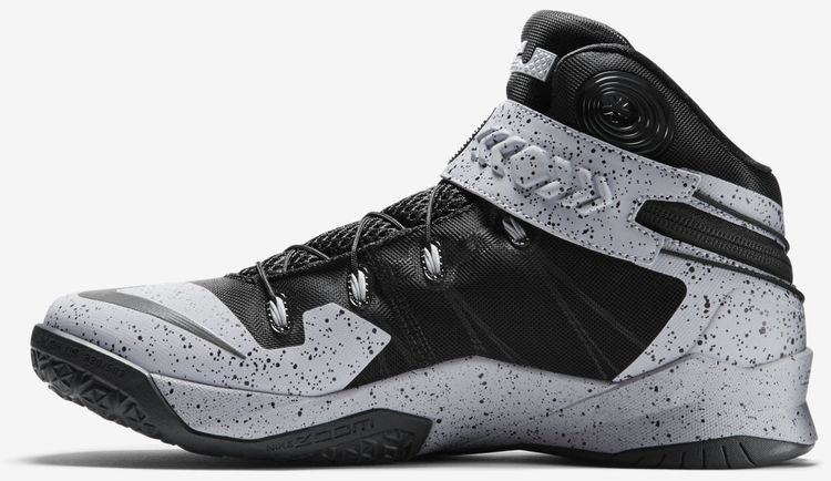 Nike Zoom LeBron Soldier 8 FlyEase