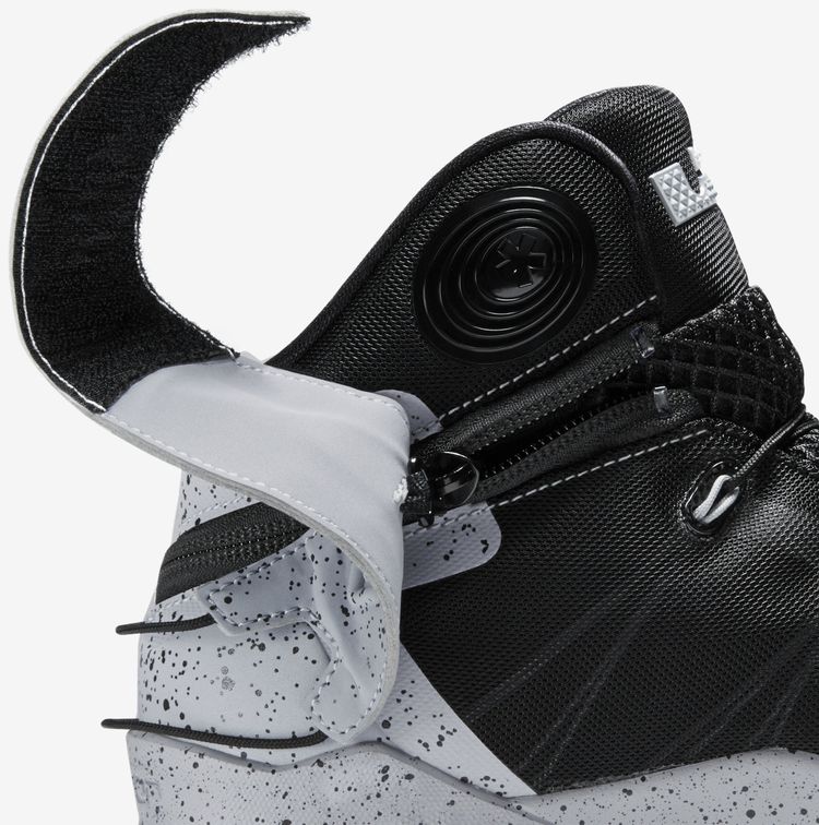 Nike Zoom LeBron Soldier 8 FlyEase