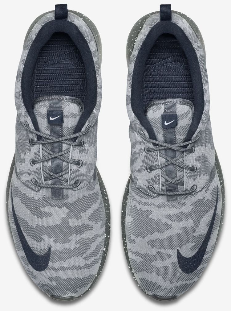 Nike Roshe One NM FB