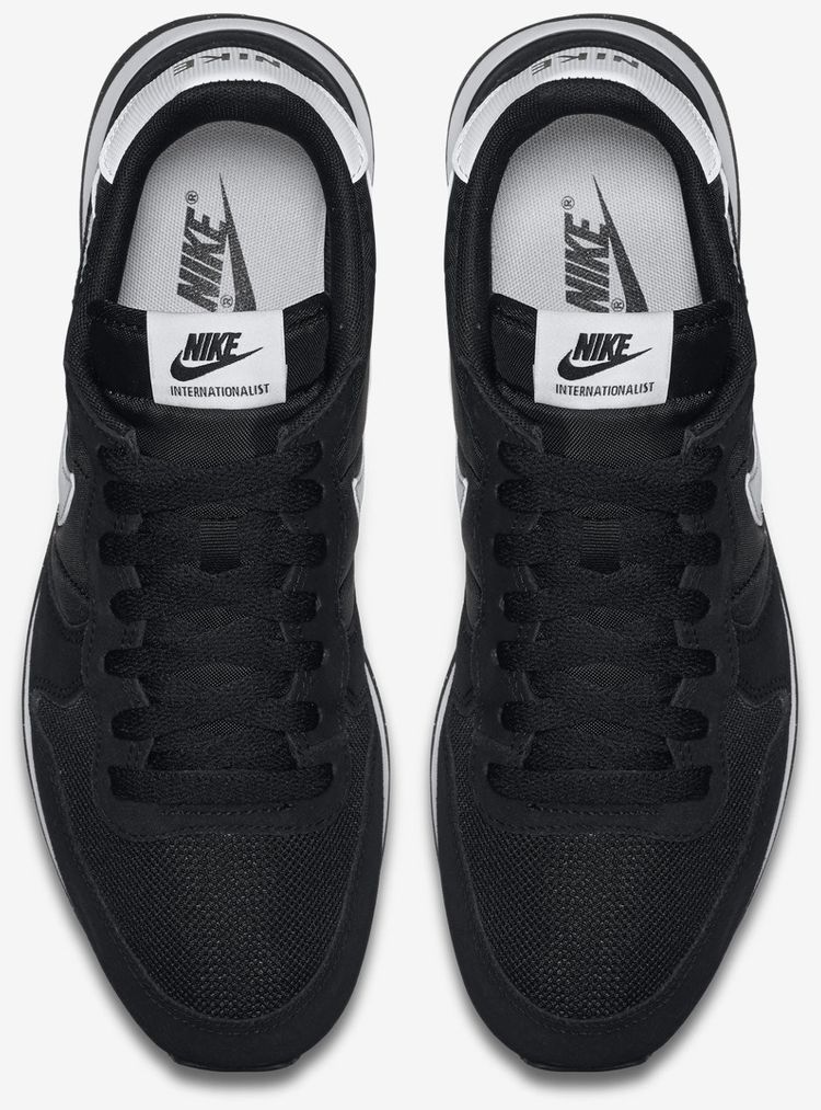 Nike Internationalist