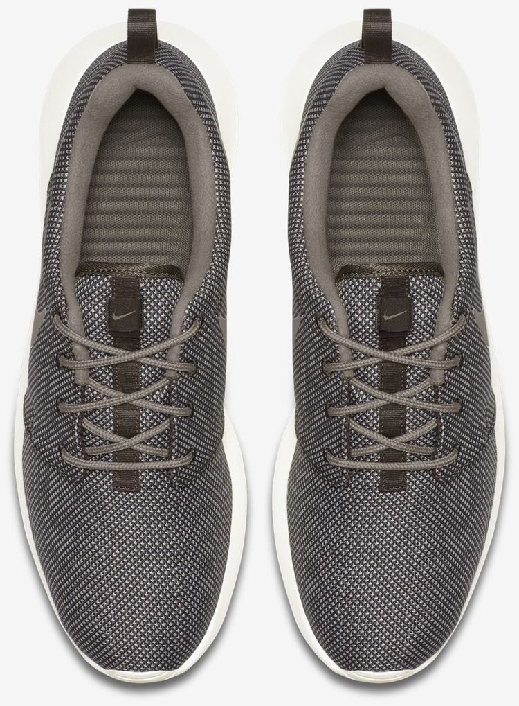 Nike Roshe One Premium