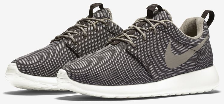 Nike Roshe One Premium