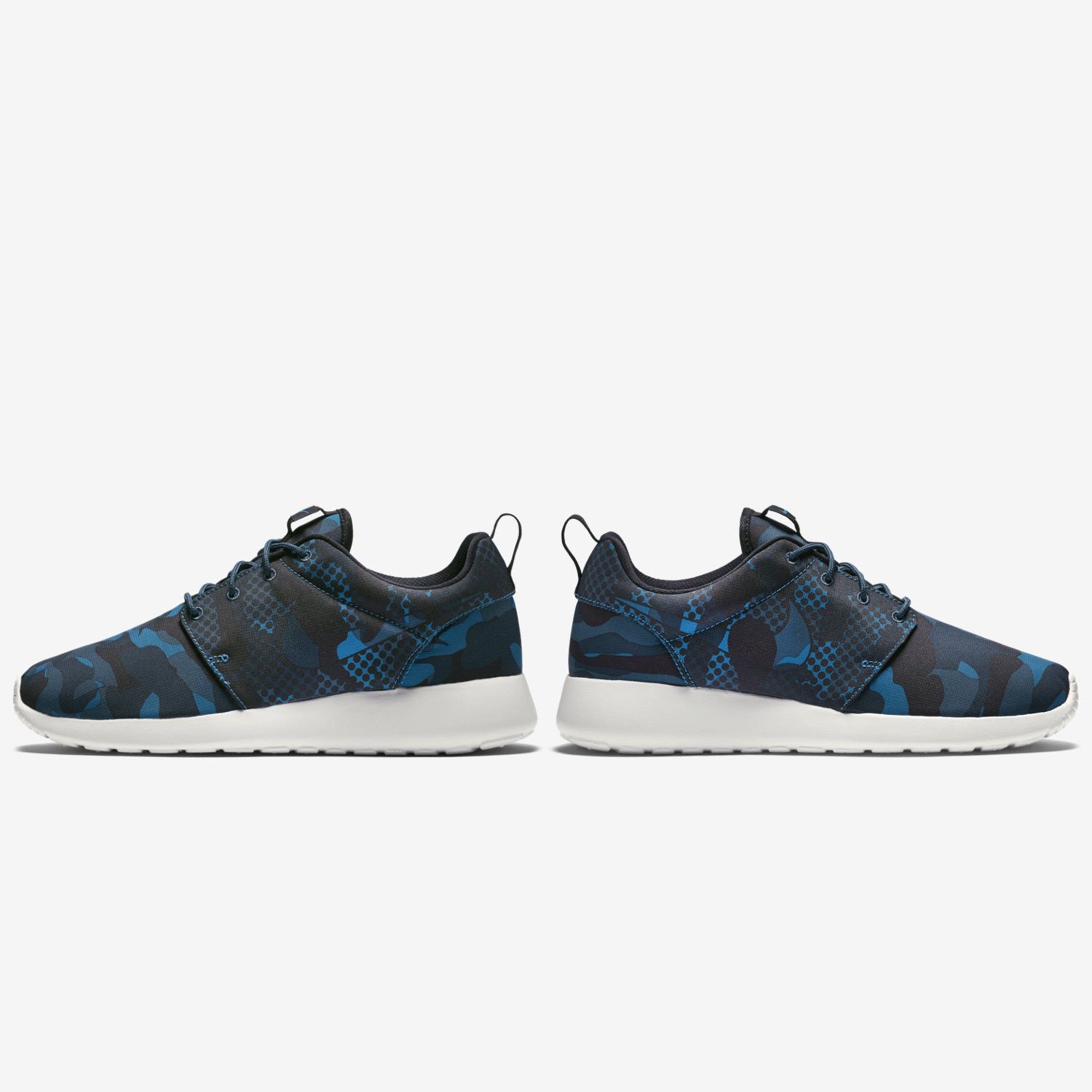 Buy Rosherun Print 'Brigade Blue' - 655206 404 | GOAT