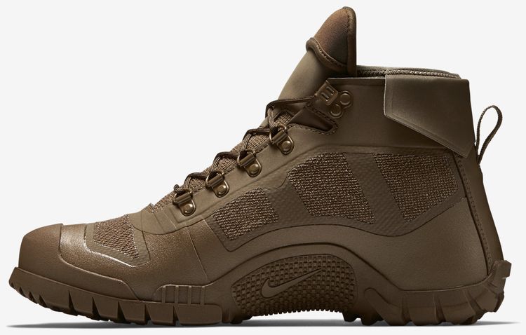 Nike SFB Mountain Boot