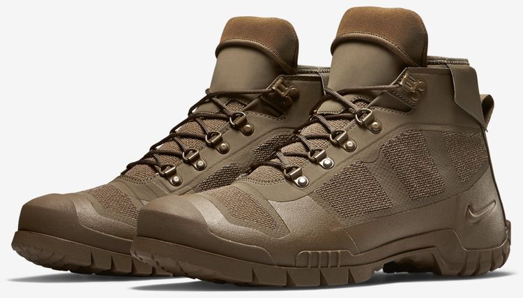 Nike SFB Mountain Boot