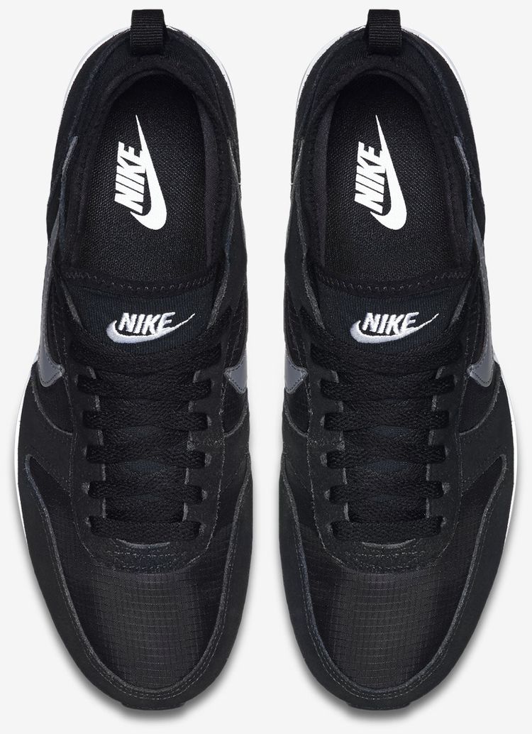 Nike Archive 75 Black