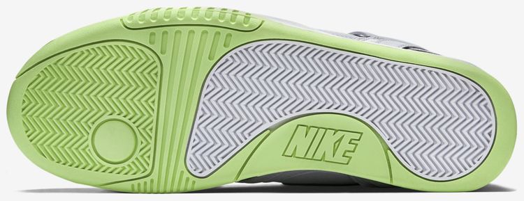 Nike Air Tech Challenge II