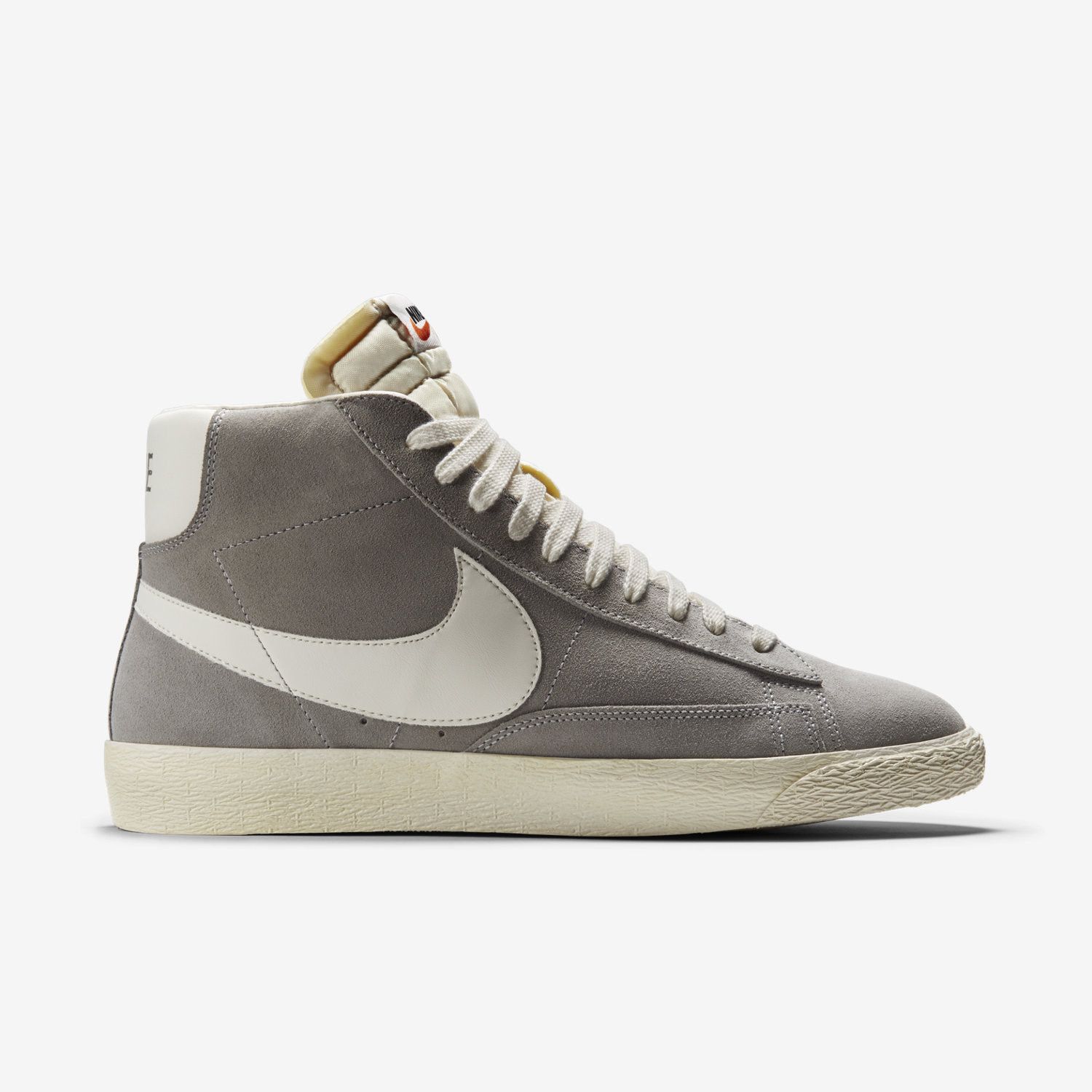 Buy Blazer Mid Premium 09 429988 003 GOAT CA