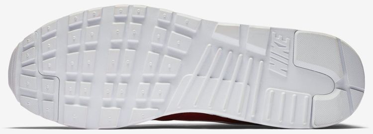 Nike Air Max Tavas Leather