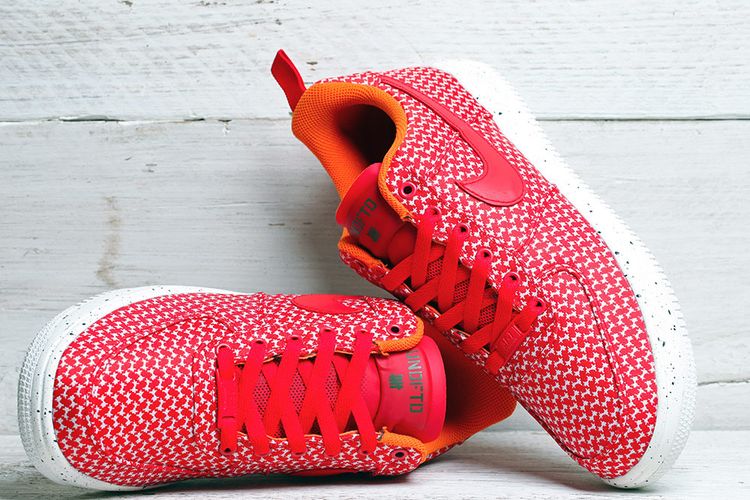 UNDFTD x Nike Lunar Force 1 Low University Red