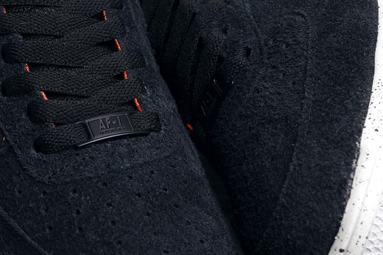 Lunar Air Force 1 Low UNDFTD SP Undefeated