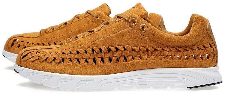 Nike Mayfly Woven Qs