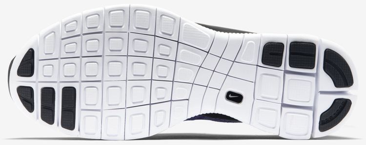 Free Flyknit NSW