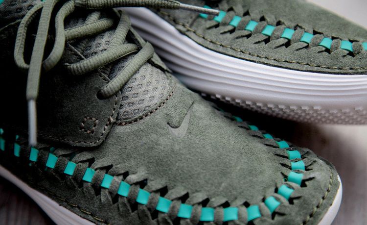 Nike Solarsoft Premium Woven Moccasins