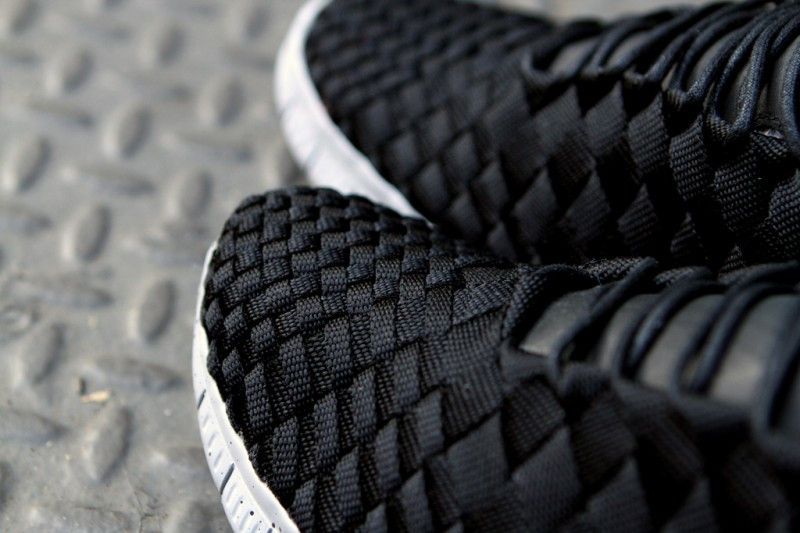 Nike free inneva woven black hot sale