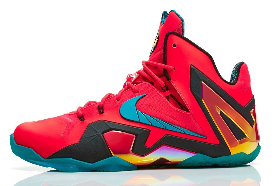 Lebron james elite 11 on sale