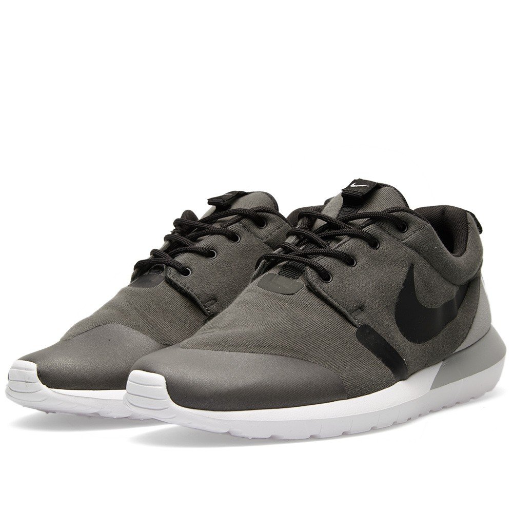 Nike Roshe Run Tech Fleece Grey