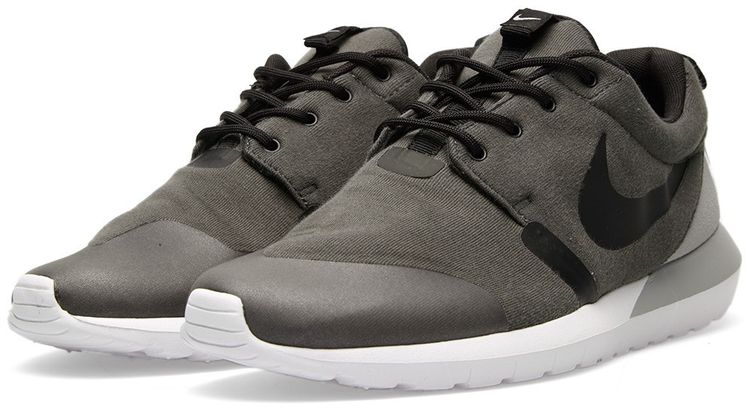 Nike Rosherun NM W SP Tech Fleece