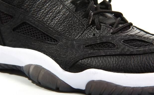 Air Jordan 11 Retro Low IE Black Charcoal Red 2011